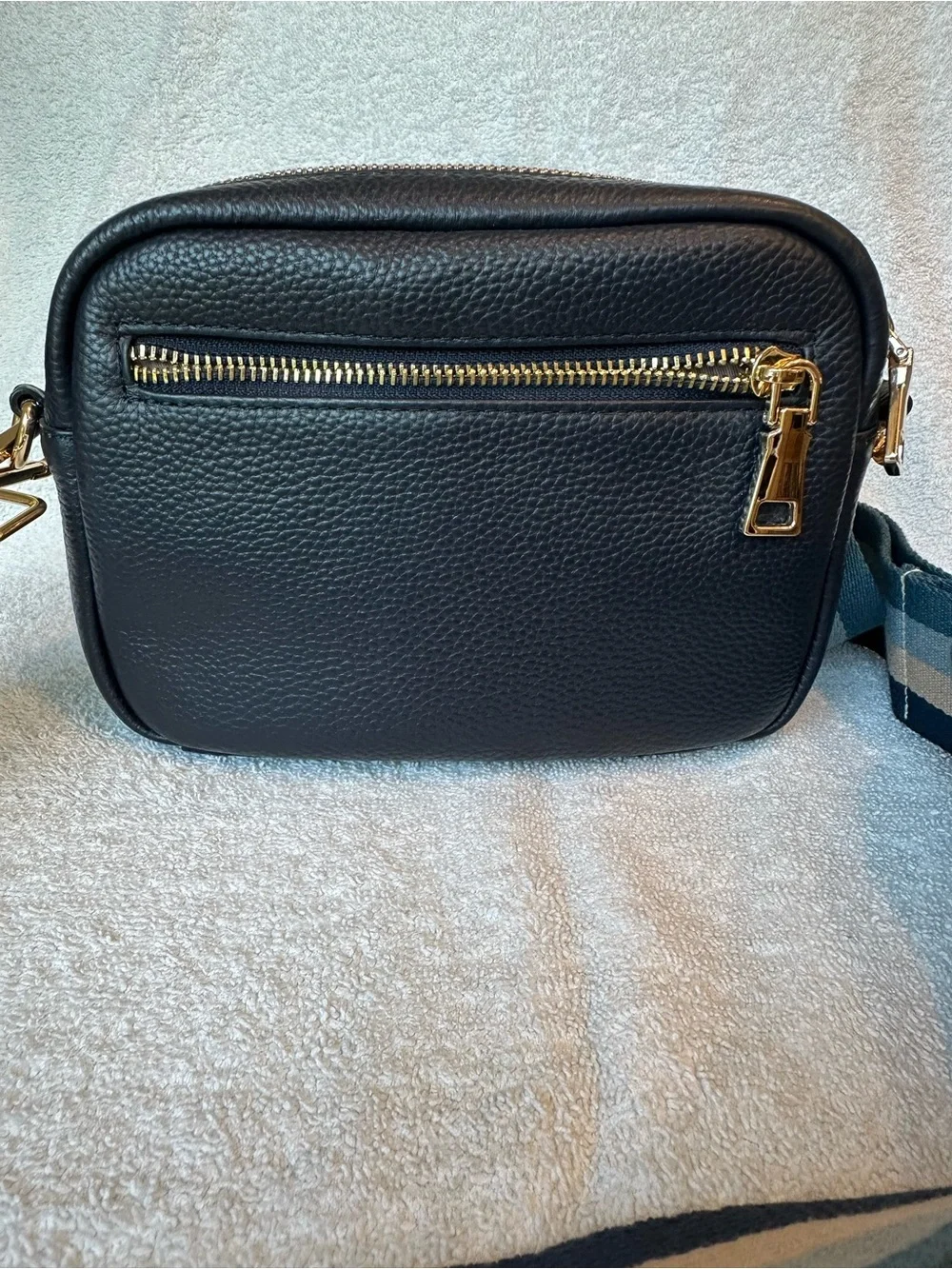 Pom Pom London Mayfair Crossbody Bag w/striped strap, exc cond, NAVY BLUE - Picture 2 of 7